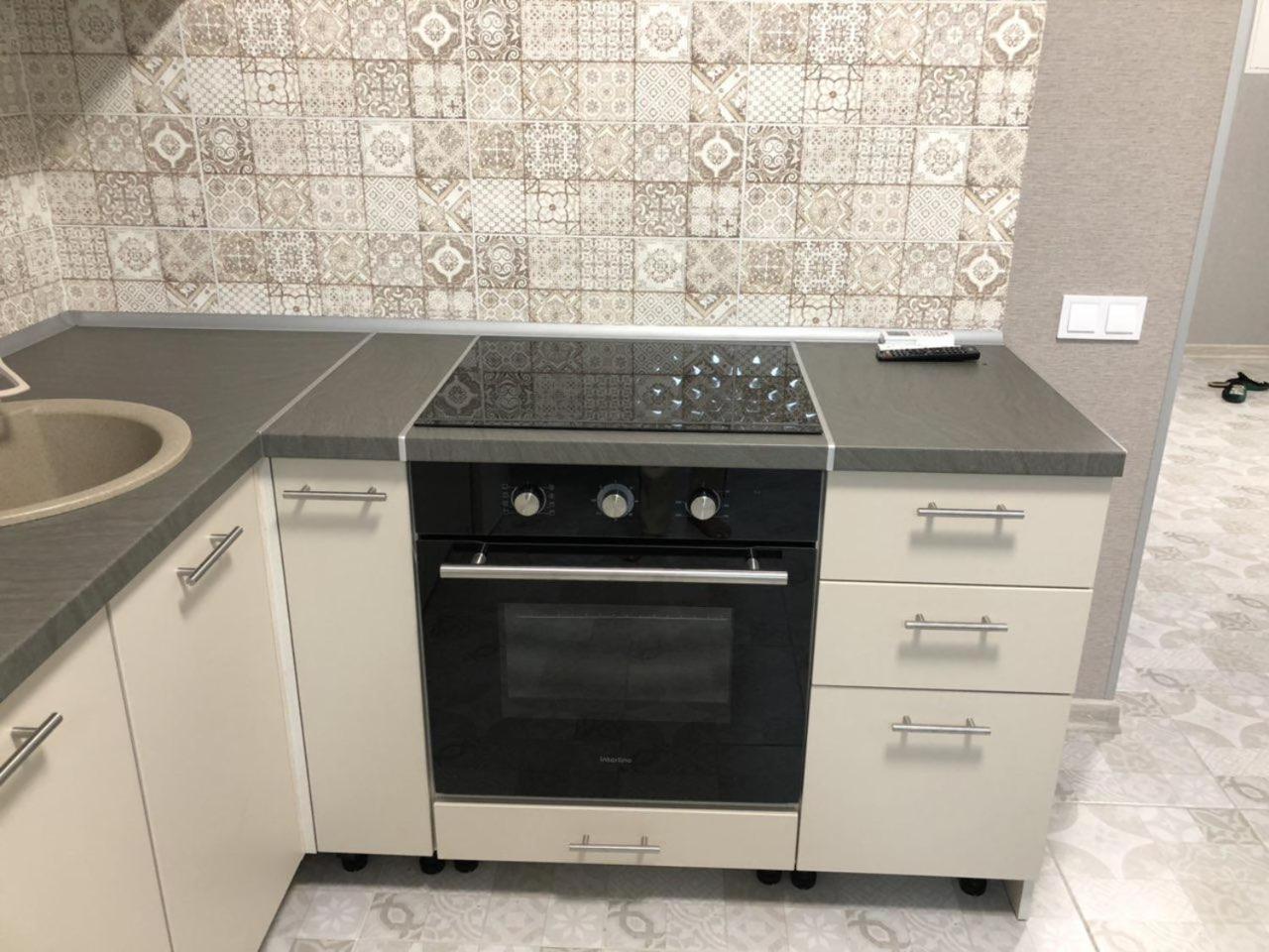Квартира Парковые Озера Lägenhet Kiev Exteriör bild